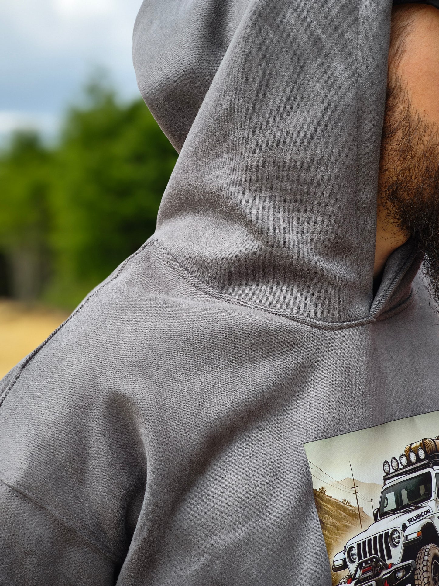 Bluza z kapturem i kieszenią - wyprawowy Jeep Gladiator JT biały